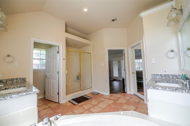 611 Fawn Trail, Tioga, TX 76271