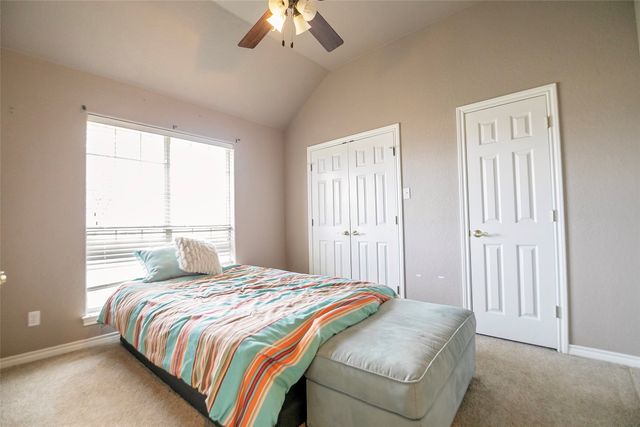 611 Fawn Trail, Tioga, TX 76271