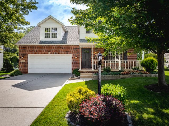 203 Parkwood Drive, Valparaiso, IN 46383