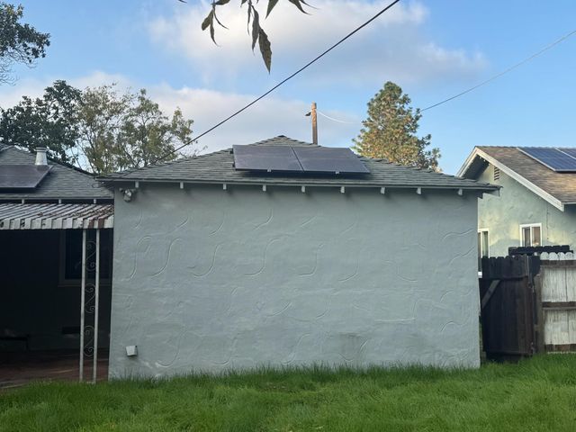 3054 Princeton Ave, Stockton, CA 95204