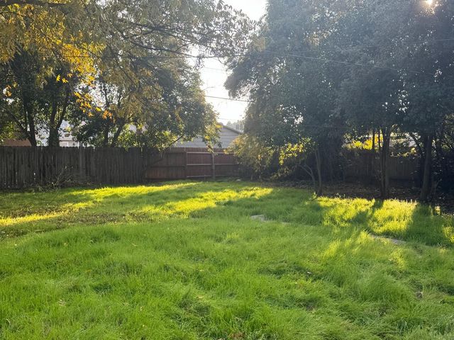 3054 Princeton Ave, Stockton, CA 95204