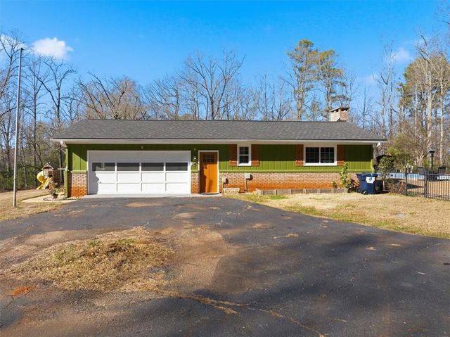 148 Dana Drive, Fayetteville, GA 30215