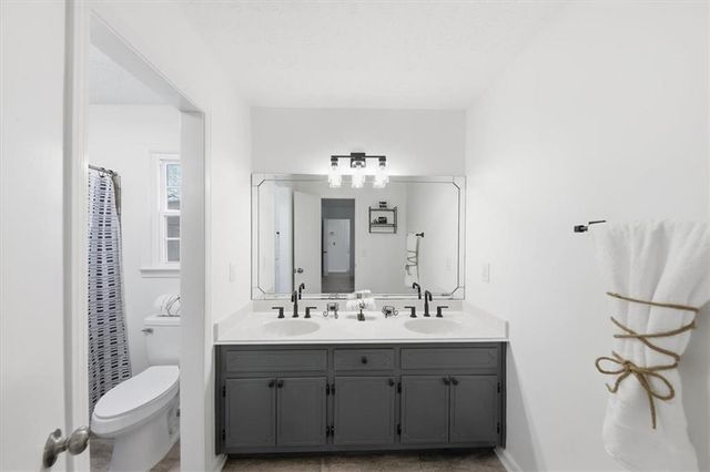 148 Dana Drive, Fayetteville, GA 30215