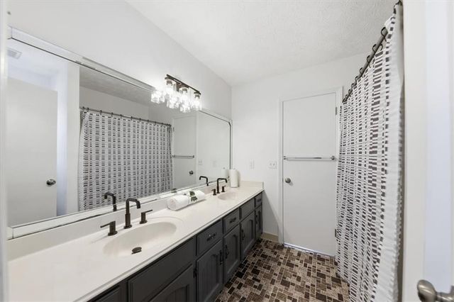 148 Dana Drive, Fayetteville, GA 30215