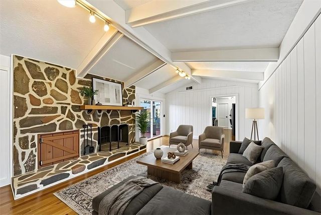 148 Dana Drive, Fayetteville, GA 30215