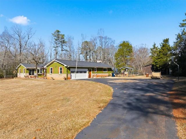 148 Dana Drive, Fayetteville, GA 30215