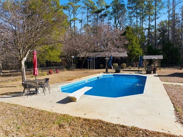 148 Dana Drive, Fayetteville, GA 30215