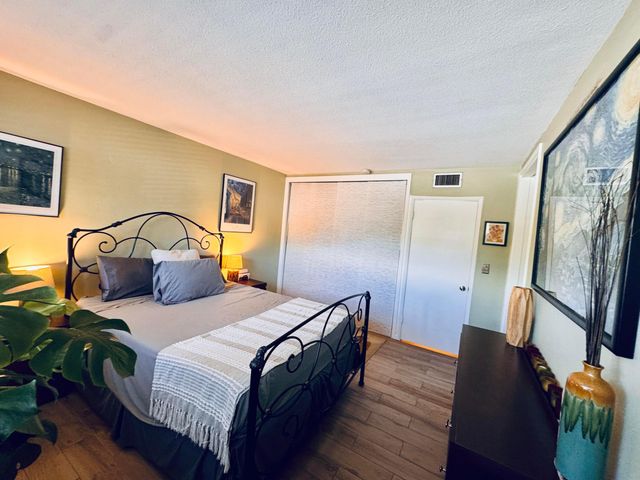 2151 NE 42nd Court 123, Lighthouse Point, FL 33064