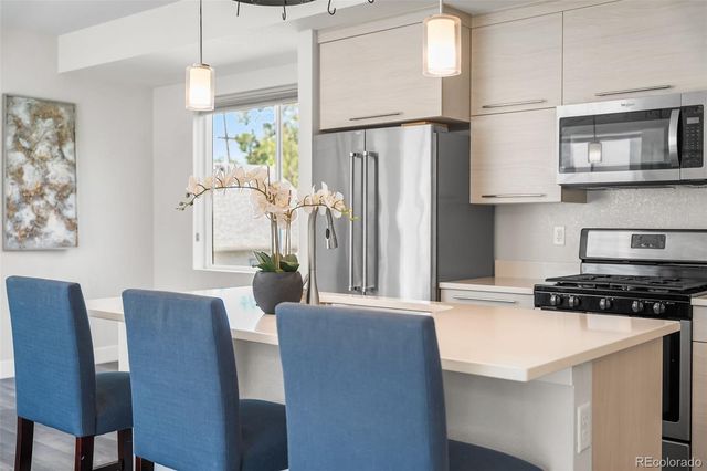 5642 W 10th Place, Lakewood, CO 80214