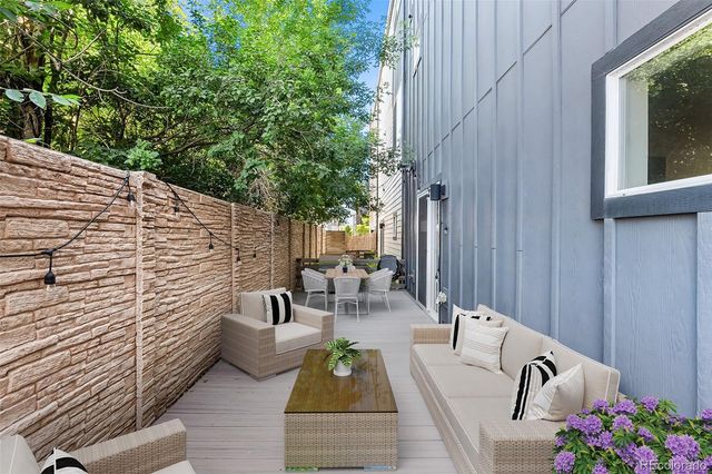 5642 W 10th Place, Lakewood, CO 80214