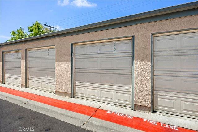 3537 W Greentree Circle C, Anaheim, CA 92804