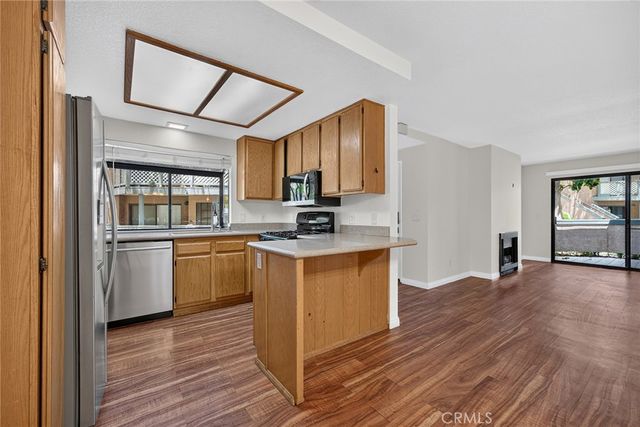 3537 W Greentree Circle C, Anaheim, CA 92804