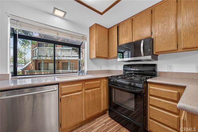 3537 W Greentree Circle C, Anaheim, CA 92804