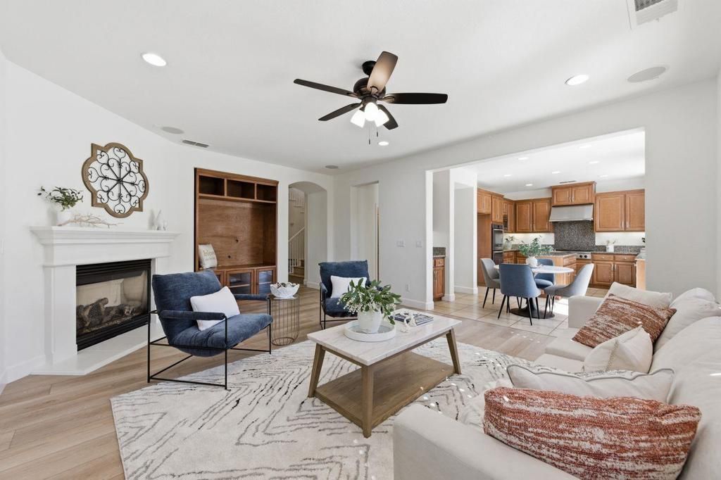 Image 13 of property listing at 698 W Rico Way, Tracy, CA 95391