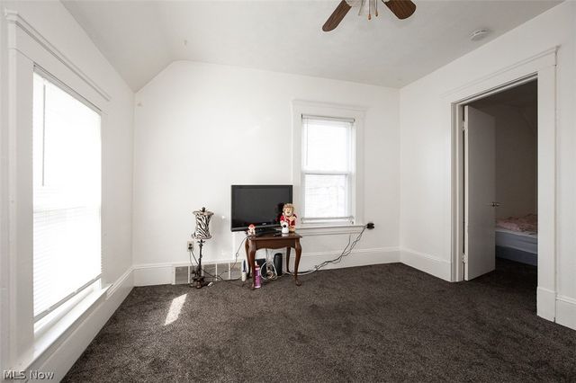 3805 Revere Court, Cleveland, OH 44109