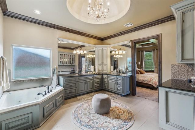 2208 Open Trail Road, Edmond, OK 73034