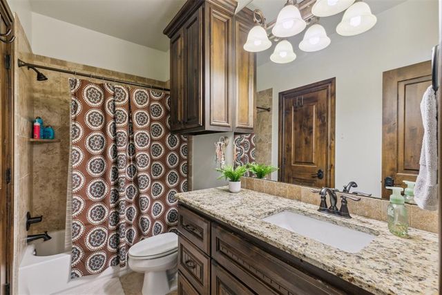 2208 Open Trail Road, Edmond, OK 73034