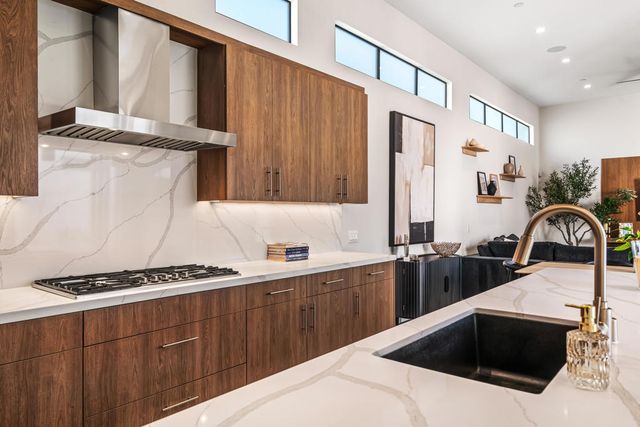 1346 Bacall Way, Palm Springs, CA 92262