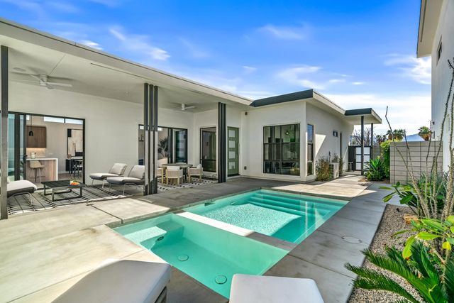 1346 Bacall Way, Palm Springs, CA 92262