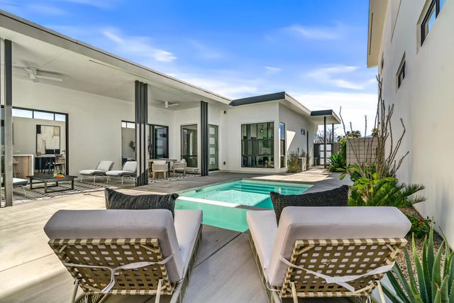 1346 Bacall Way, Palm Springs, CA 92262