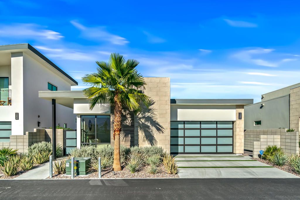 1346 Bacall Way, Palm Springs, CA 92262