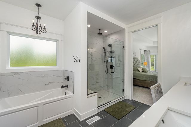 694 N 50 W, Valparaiso, IN 46385