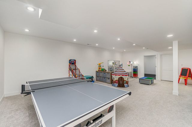 694 N 50 W, Valparaiso, IN 46385