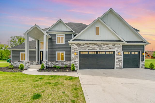 694 N 50 W, Valparaiso, IN 46385