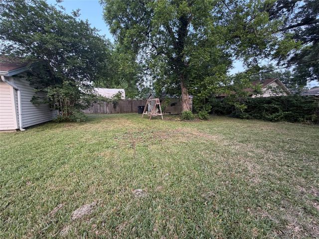 8602 Glenlea Street, Houston, TX 77061