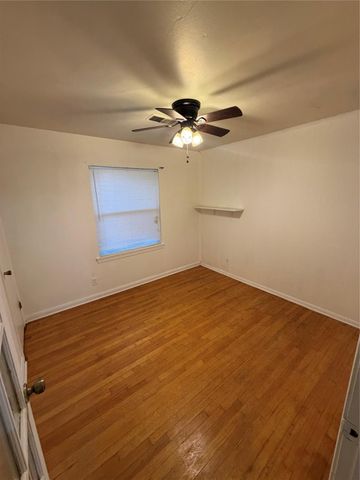 8602 Glenlea Street, Houston, TX 77061