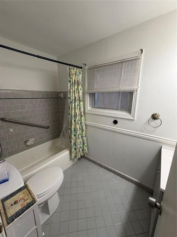 8602 Glenlea Street, Houston, TX 77061