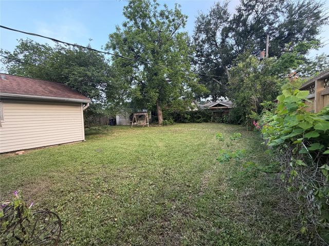 8602 Glenlea Street, Houston, TX 77061