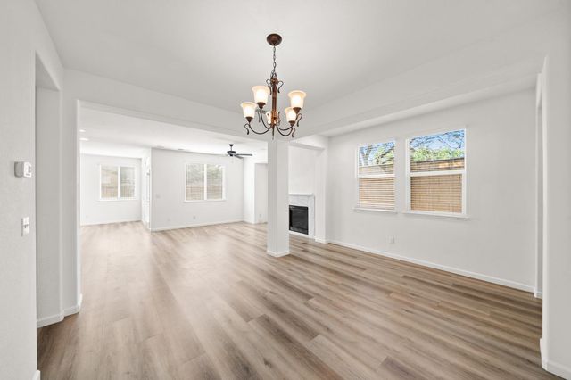 197 Cinema St, Sacramento, CA 95823