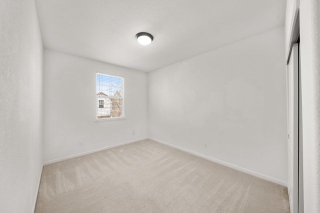 197 Cinema St, Sacramento, CA 95823