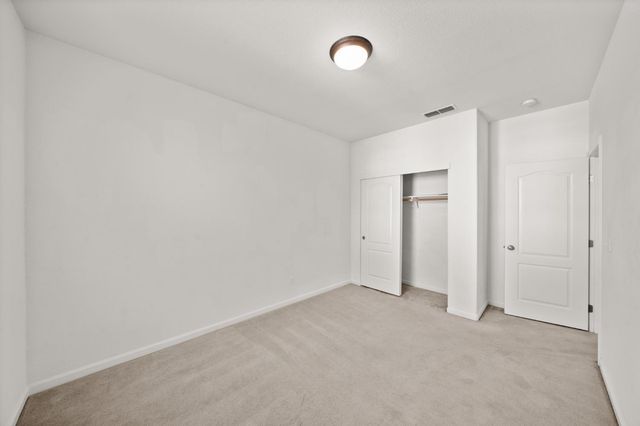 197 Cinema St, Sacramento, CA 95823