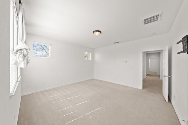 197 Cinema St, Sacramento, CA 95823