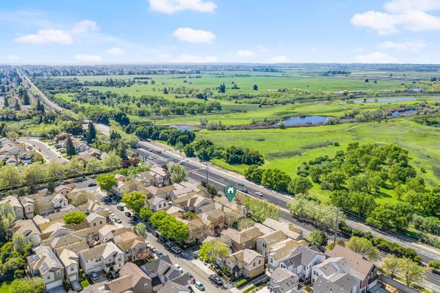 197 Cinema St, Sacramento, CA 95823