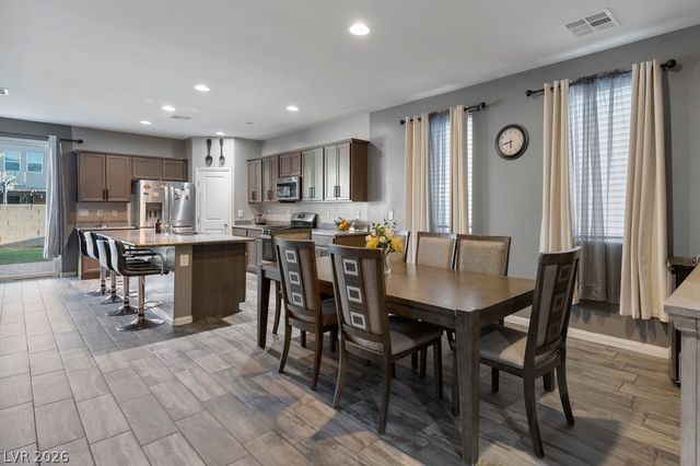 6863 Upland Heights Avenue, Las Vegas, NV 89142