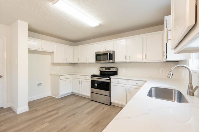 2304 Glenhaven Drive, Mckinney, TX 75071