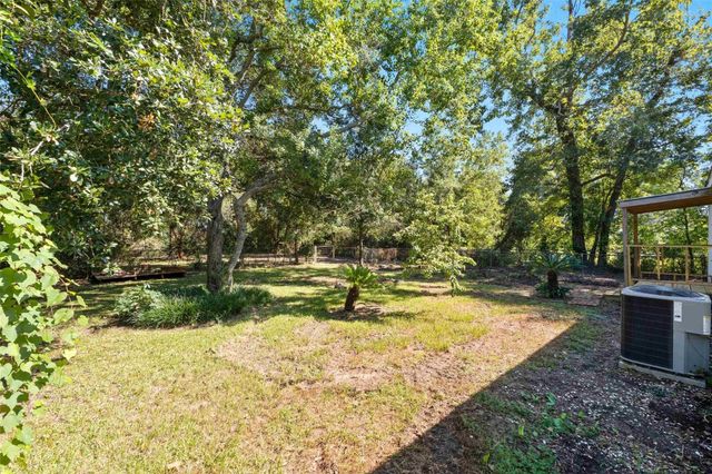 340 Warner, Bridge City, TX 77611