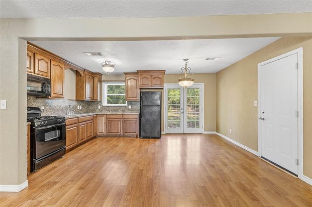 340 Warner, Bridge City, TX 77611