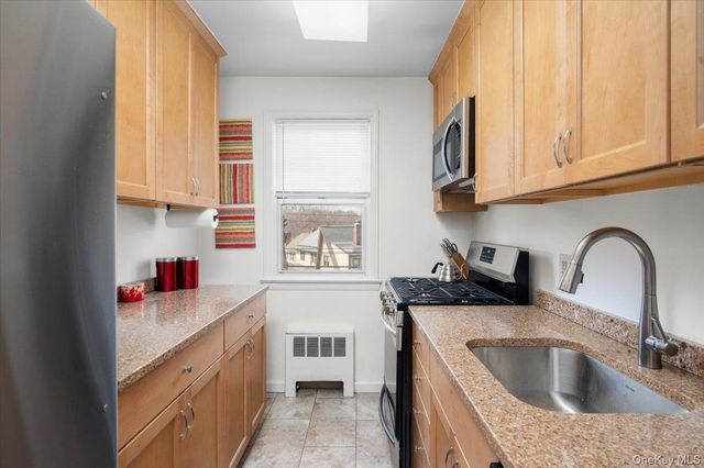 92 Underhill Avenue 2B, West Harrison, NY 10604