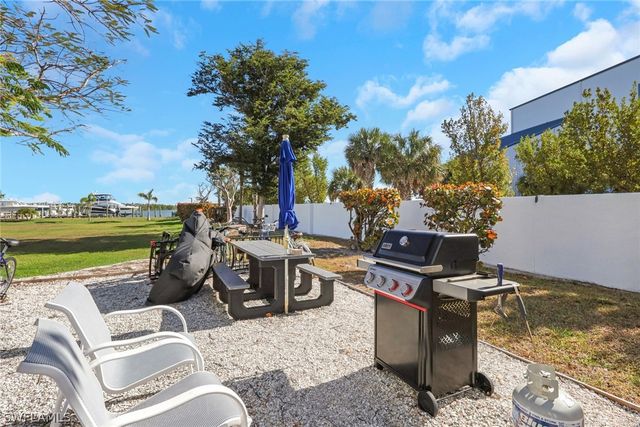 4745 Estero BLVD 201, Fort Myers Beach, FL 33931