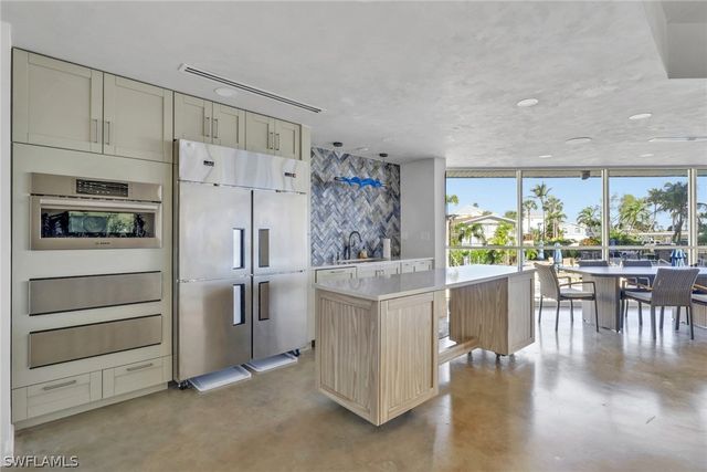 4745 Estero BLVD 201, Fort Myers Beach, FL 33931