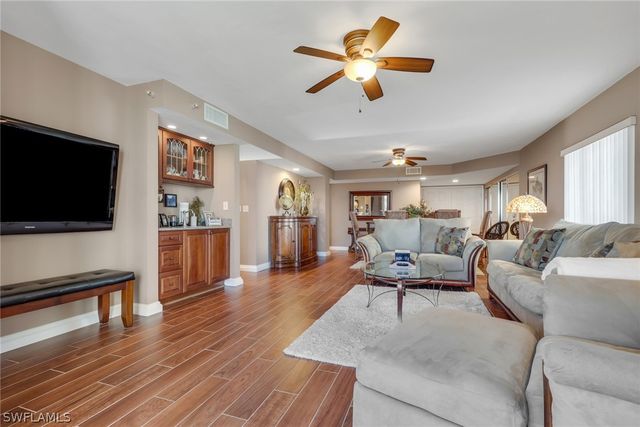 4745 Estero BLVD 201, Fort Myers Beach, FL 33931