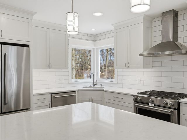 33120 Tall Pine Court, Chesterfield, MI 48047