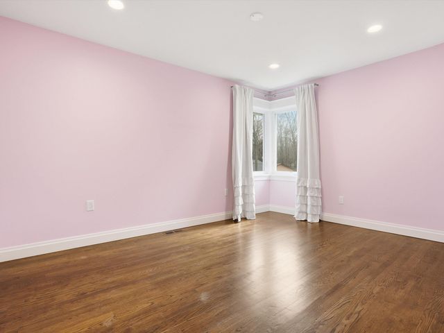 33120 Tall Pine Court, Chesterfield, MI 48047