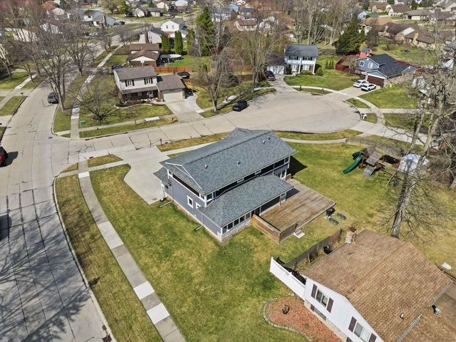 33120 Tall Pine Court, Chesterfield, MI 48047