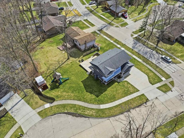 33120 Tall Pine Court, Chesterfield, MI 48047