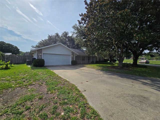5655 SE 42ND AVENUE, Ocala, FL 34480
